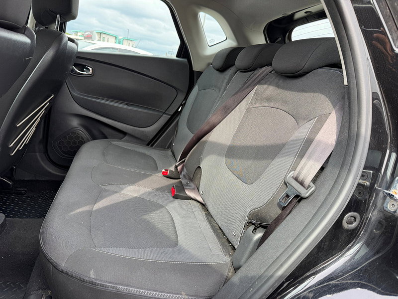 Renault Captur 1.5 dCi ENERGY Dynamique Nav SUV 5dr Diesel Manual Euro 6 (s/s) (90 ps)