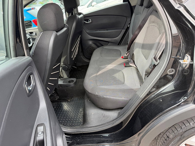 Renault Captur 1.5 dCi ENERGY Dynamique Nav SUV 5dr Diesel Manual Euro 6 (s/s) (90 ps)