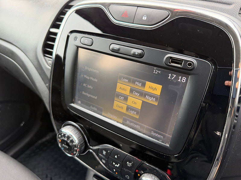 Renault Captur 1.5 dCi ENERGY Dynamique Nav SUV 5dr Diesel Manual Euro 6 (s/s) (90 ps)