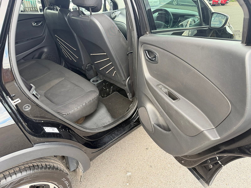 Renault Captur 1.5 dCi ENERGY Dynamique S MediaNav SUV 5dr Diesel Manual Euro 5 (s/s) (90 ps)
