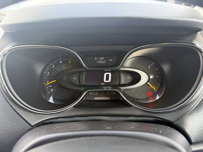 Renault Captur 1.5 dCi ENERGY Dynamique S MediaNav SUV 5dr Diesel Manual Euro 5 (s/s) (90 ps)