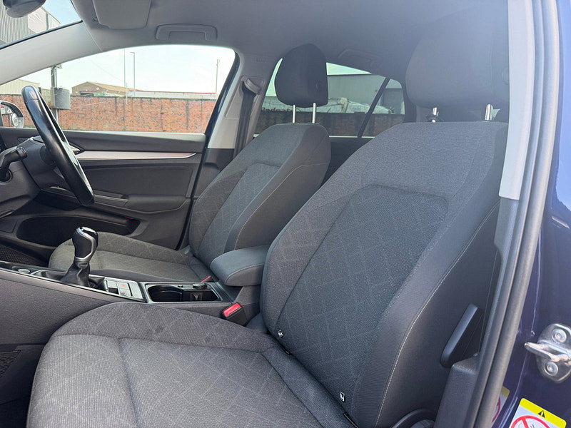 Volkswagen Golf 1.5 TSI Life Hatchback 5dr Petrol Manual Euro 6 (s/s) (130 ps)