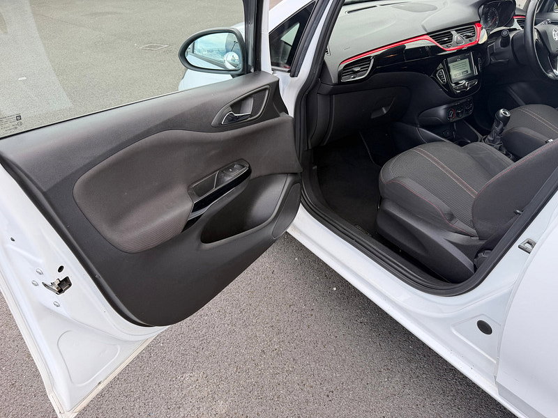 Vauxhall Corsa 1.4i ecoTEC Griffin Hatchback 5dr Petrol Manual Euro 6 (75 ps)