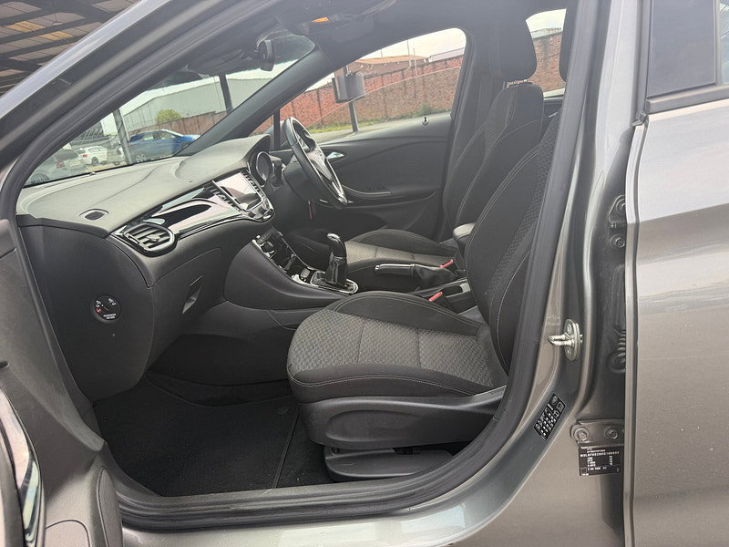 Vauxhall Astra 1.4i Turbo SRi VX Line Nav Hatchback 5dr Petrol Manual Euro 6 (150 ps)