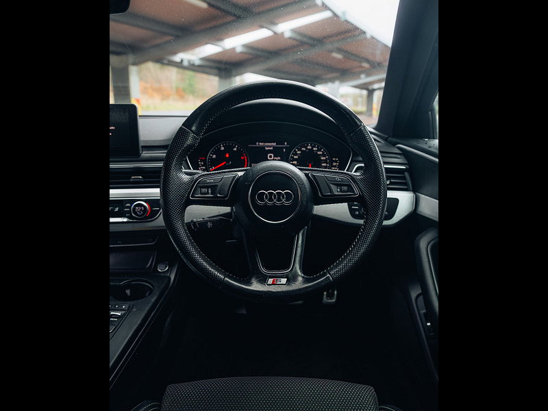 Audi A4 Avant 2.0 TDI ultra S line Estate 5dr Diesel S Tronic Euro 6 (s/s) (190 ps) 5dr Automatic 2026