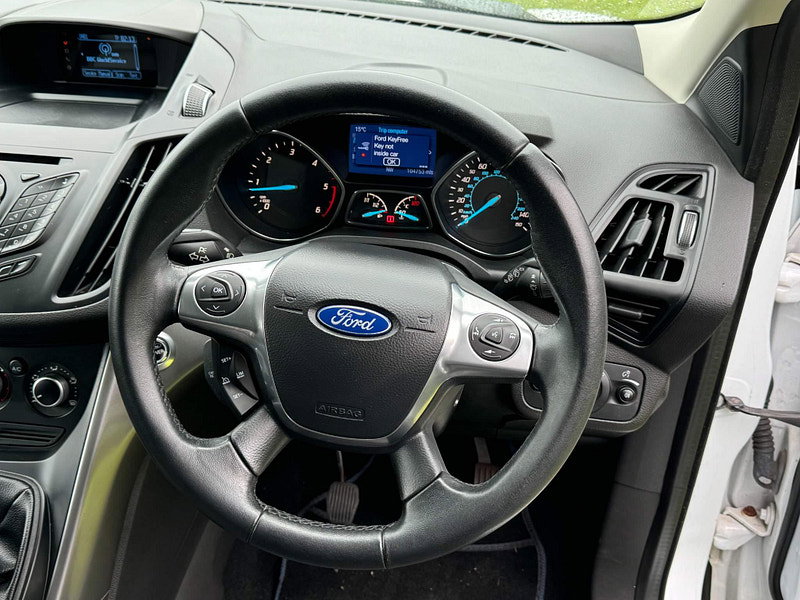 Ford Kuga 2.0 TDCi Zetec AWD Euro 5 5dr 5dr Manual 2026
