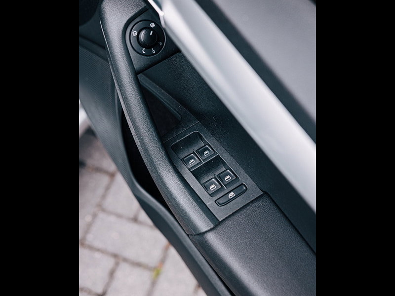 Skoda Octavia 1.6 TDI Elegance Hatchback 5dr Diesel DSG Euro 5 (s/s) (105 ps) 5dr Automatic 2026