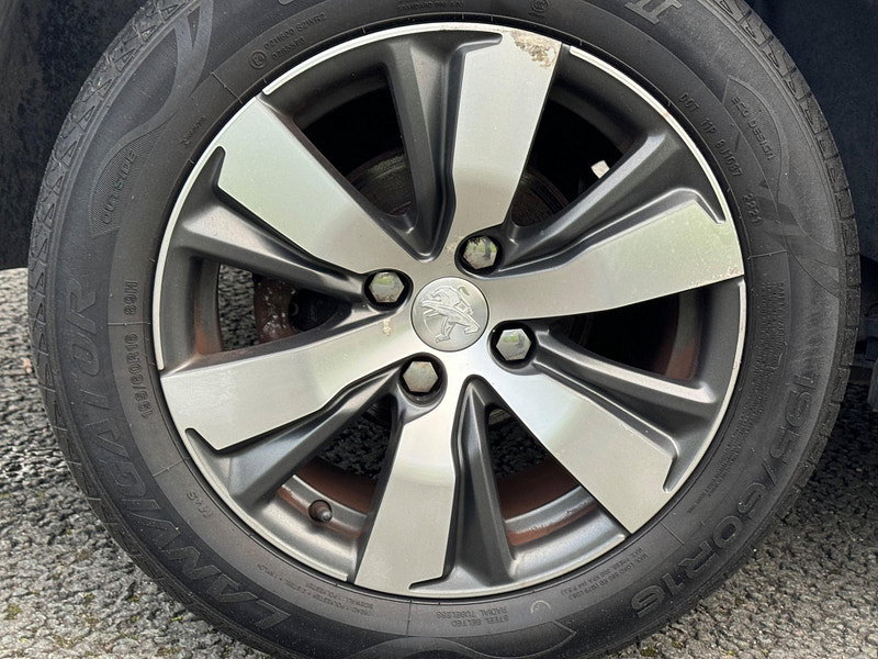 Peugeot 2008 1.6 e-HDi Allure Euro 5 (s/s) 5dr 5dr Manual 2026