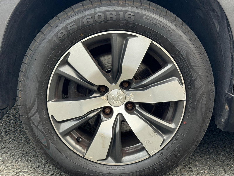 Peugeot 2008 1.6 e-HDi Allure Euro 5 (s/s) 5dr 5dr Manual 2026