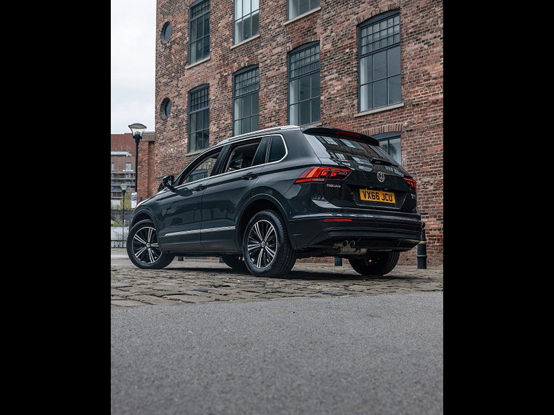 Volkswagen Tiguan 2.0 TDI BlueMotion Tech SE Navigation SUV 5dr Diesel Manual 4Motion Euro 6 (s/s) (150 ps) 5dr Manual 2026
