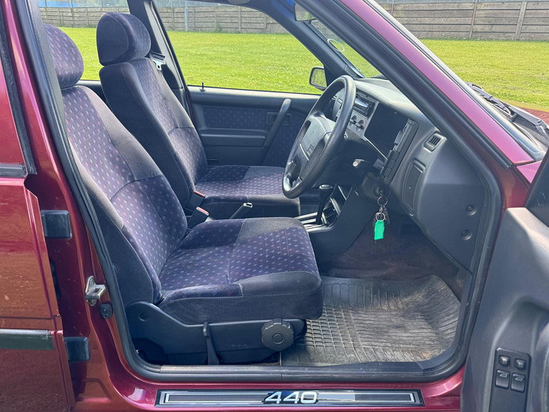 Volvo 440 440 ES 5dr Automatic 2026