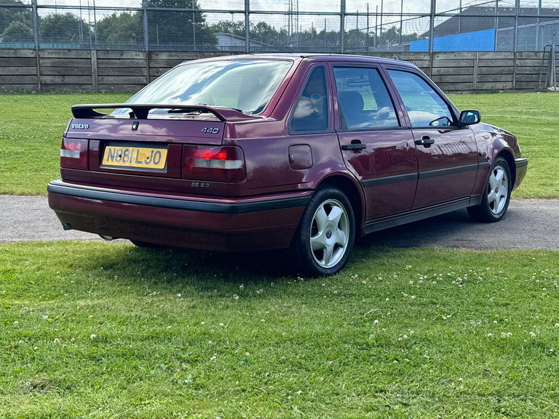 Volvo 440 440 ES 5dr Automatic 2026