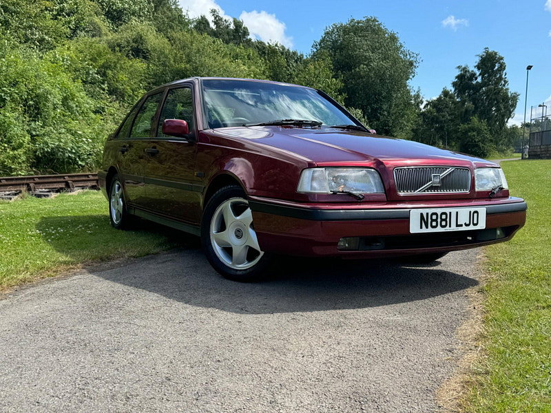 Volvo 440 440 ES 5dr Automatic 2026
