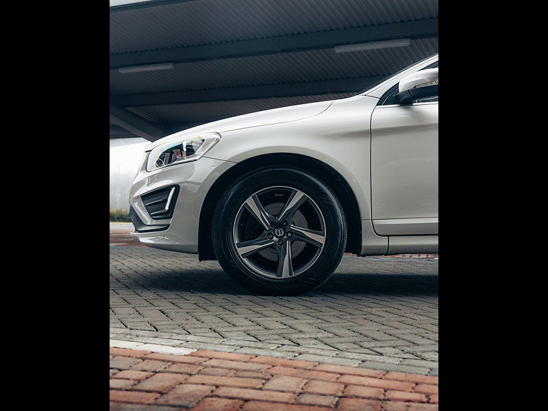 Volvo XC60 2.4 D5 R-Design Nav SUV 5dr Diesel Auto AWD Euro 6 (s/s) (220 ps) 5dr Automatic 2026