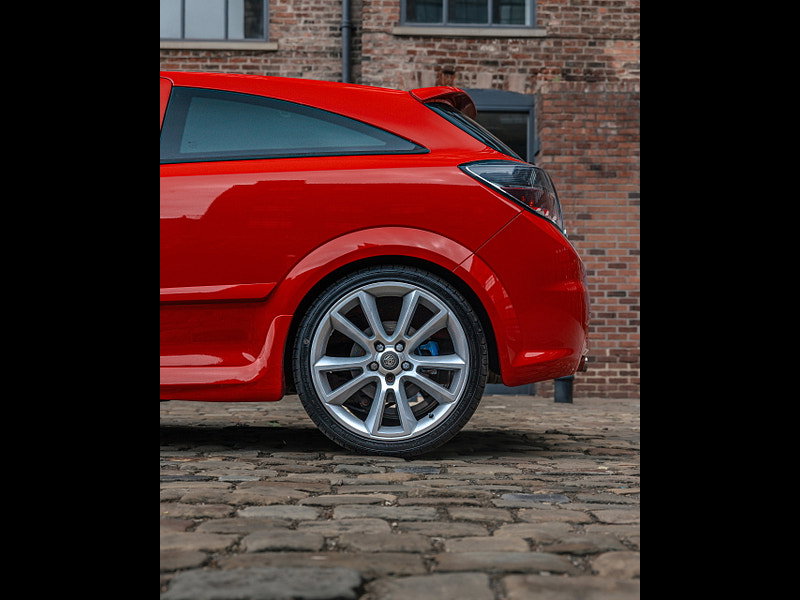 Vauxhall Astra 2.0i 16v VXR Sport Hatch 3dr Petrol Manual (221 g/km, 237 bhp) 3dr Manual 2026