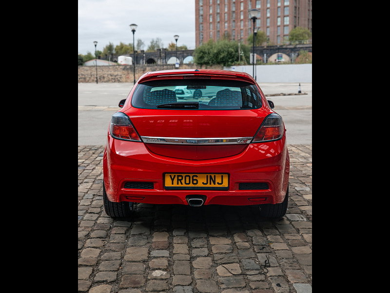 Vauxhall Astra 2.0i 16v VXR Sport Hatch 3dr Petrol Manual (221 g/km, 237 bhp) 3dr Manual 2026