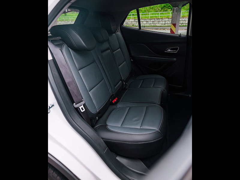 Vauxhall Mokka 1.4i Turbo SE SUV 5dr Petrol Manual 2WD Euro 6 (s/s) (140 ps) 5dr Manual 2026