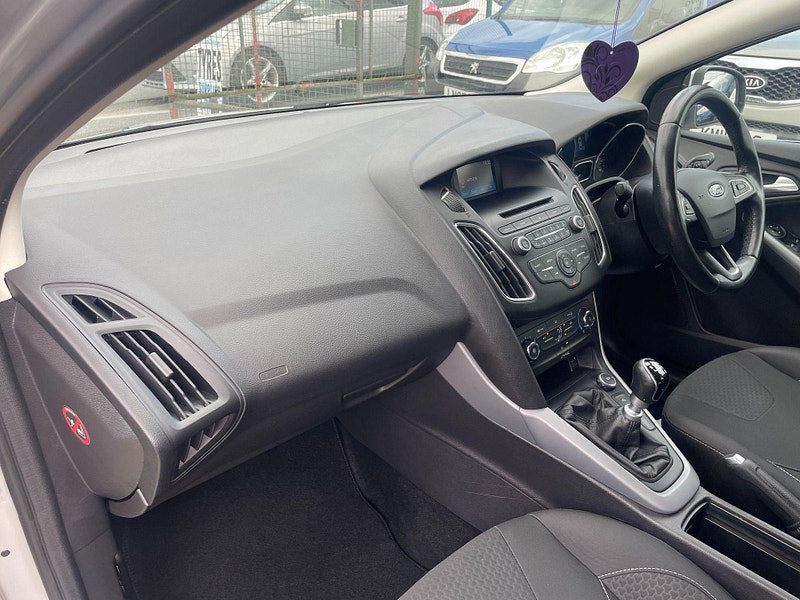 Ford Focus 1.5 TDCi Zetec Euro 6 (s/s) 5dr 5dr Manual 2026
