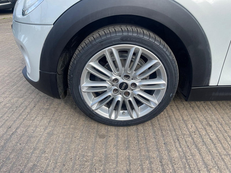 MINI Hatch 1.5 Cooper D Euro 6 (s/s) 3dr 3dr Manual 2026