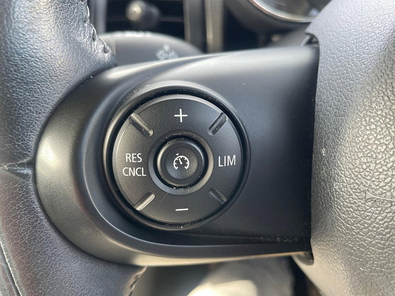 MINI Hatch 1.5 Cooper D Euro 6 (s/s) 3dr 3dr Manual 2026
