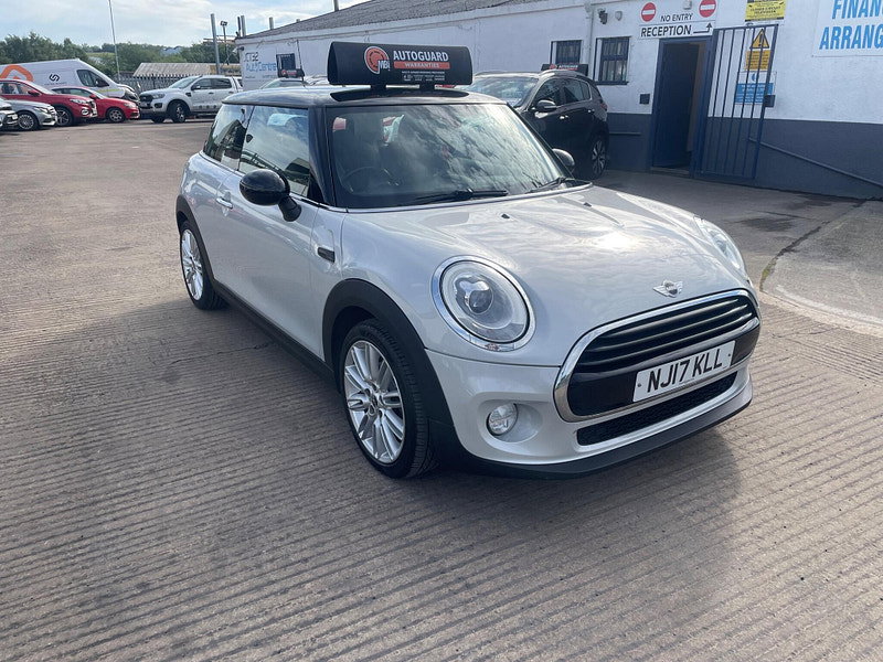 MINI Hatch 1.5 Cooper D Euro 6 (s/s) 3dr 3dr Manual 2026