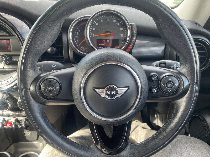 MINI Hatch 1.5 Cooper D Euro 6 (s/s) 3dr 3dr Manual 2026