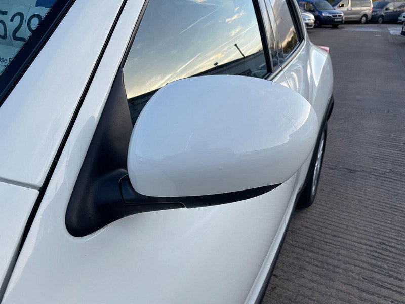 Nissan Juke 1.6 Tekna Euro 5 (s/s) 5dr 5dr Manual 2026