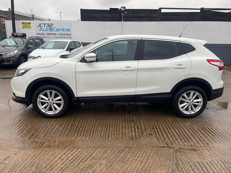 Nissan Qashqai 1.2 DIG-T Acenta 2WD Euro 6 (s/s) 5dr 5dr Manual 2026