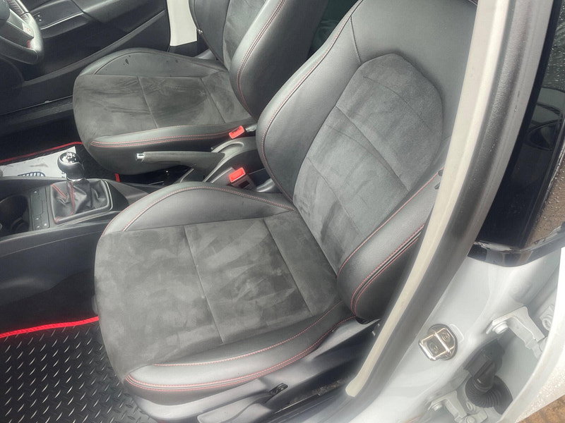 Seat Ibiza 1.2 TSI FR Black Euro 5 5dr 5dr Manual 2026