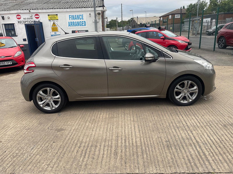 Peugeot 208 1.4 HDi Allure Euro 5 5dr 5dr Manual 2026