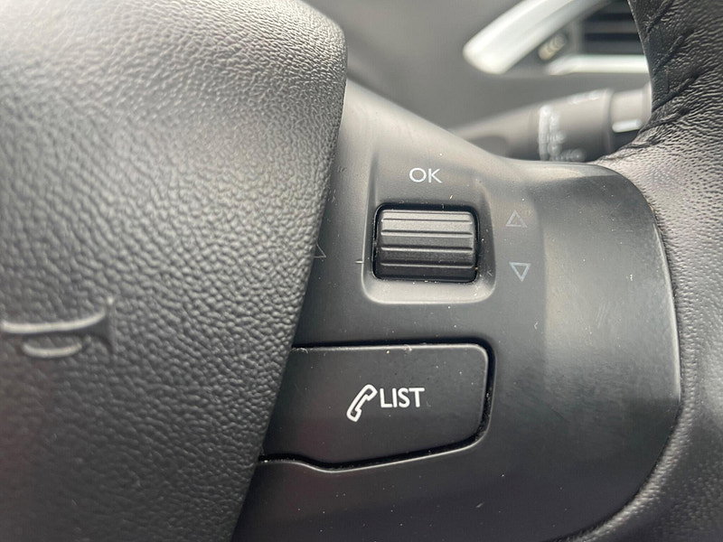 Peugeot 208 1.4 HDi Allure Euro 5 5dr 5dr Manual 2026