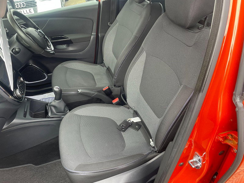 Renault Captur 0.9 TCe ENERGY Dynamique MediaNav Euro 5 (s/s) 5dr 5dr Manual 2026