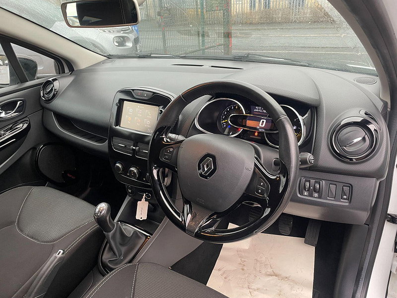 Renault Clio 0.9 TCe Dynamique MediaNav Euro 5 (s/s) 5dr 5dr Manual 2026