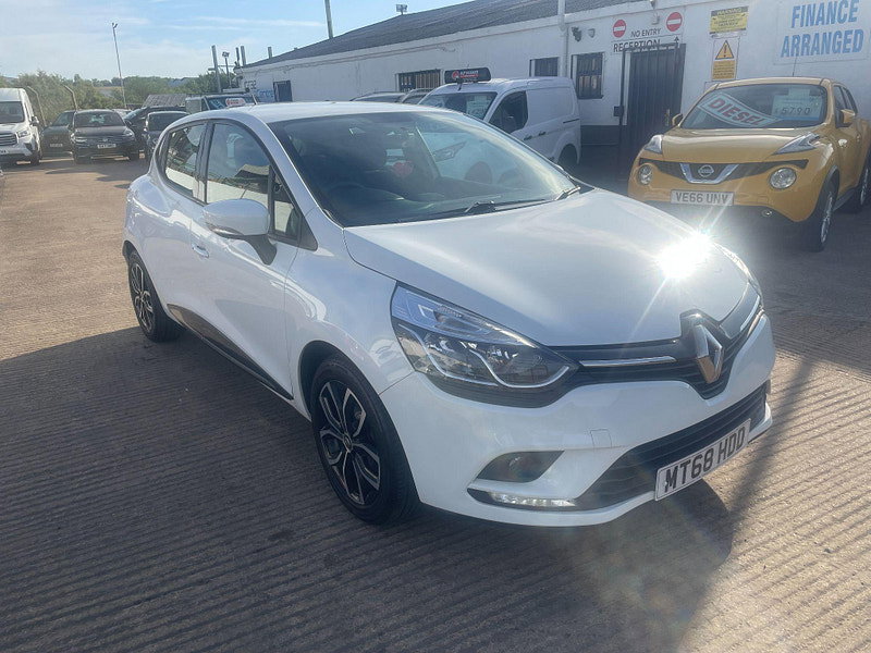 Renault Clio 0.9 TCe Play Euro 6 (s/s) 5dr 5dr Manual 2026