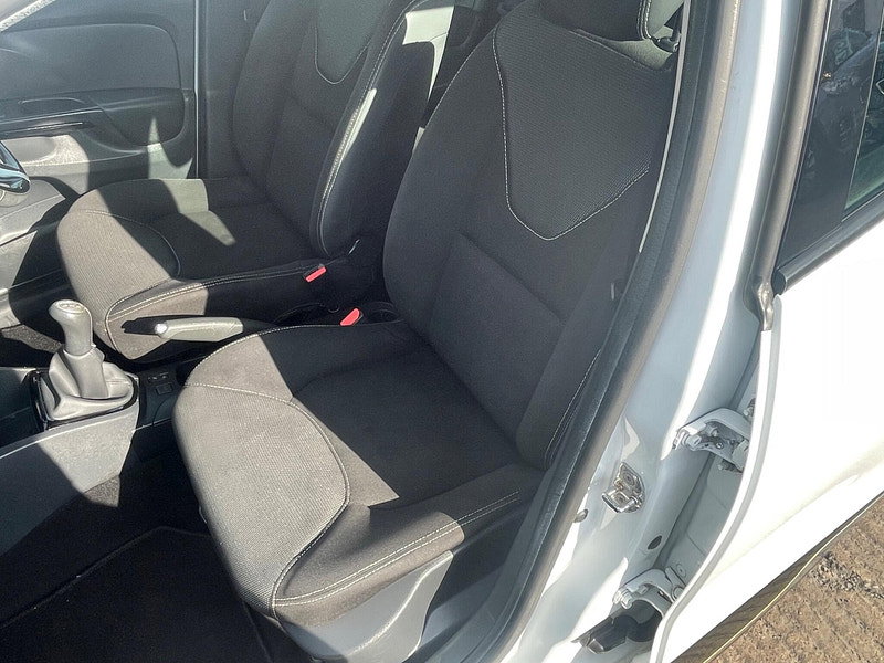 Renault Clio 1.5 dCi Dynamique MediaNav Euro 5 (s/s) 5dr 5dr Manual 2026