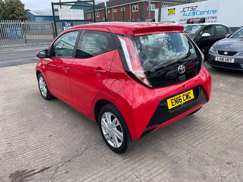 Toyota Aygo 1.0 VVT-i x-pression x-shift Euro 6 5dr 5dr Automatic 2026