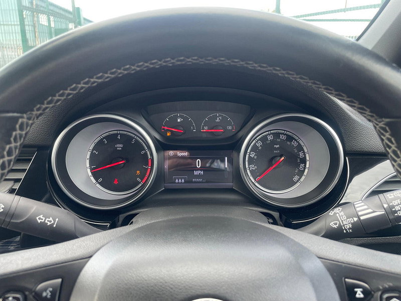 Vauxhall Astra 1.4i Turbo SRi Nav Euro 6 5dr 5dr Manual 2026