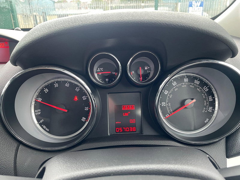Vauxhall Mokka 1.4i Turbo Exclusiv 2WD Euro 6 (s/s) 5dr 5dr Manual 2026