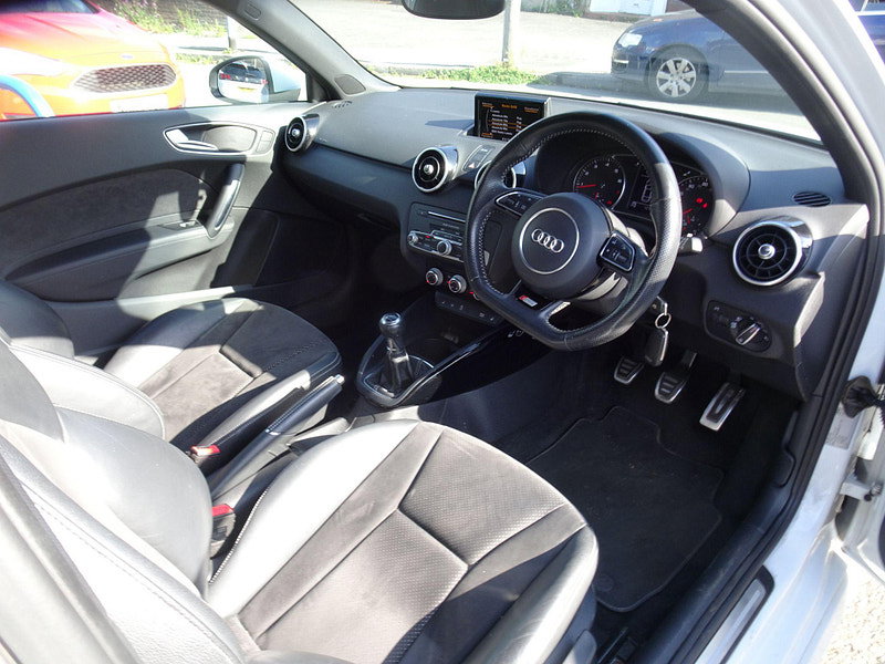 Audi A1 1.4 TFSI CoD Black Edition Euro 6 (s/s) 3dr 3dr Manual 2026