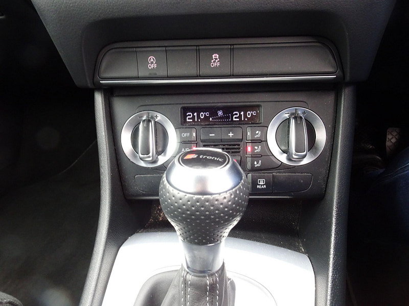 Audi Q3 2.0 TDI S line S Tronic quattro Euro 5 (s/s) 5dr 5dr Automatic 2026