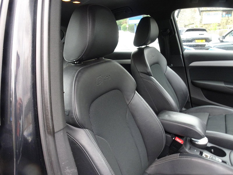 Audi Q3 2.0 TDI S line S Tronic quattro Euro 5 (s/s) 5dr 5dr Automatic 2026