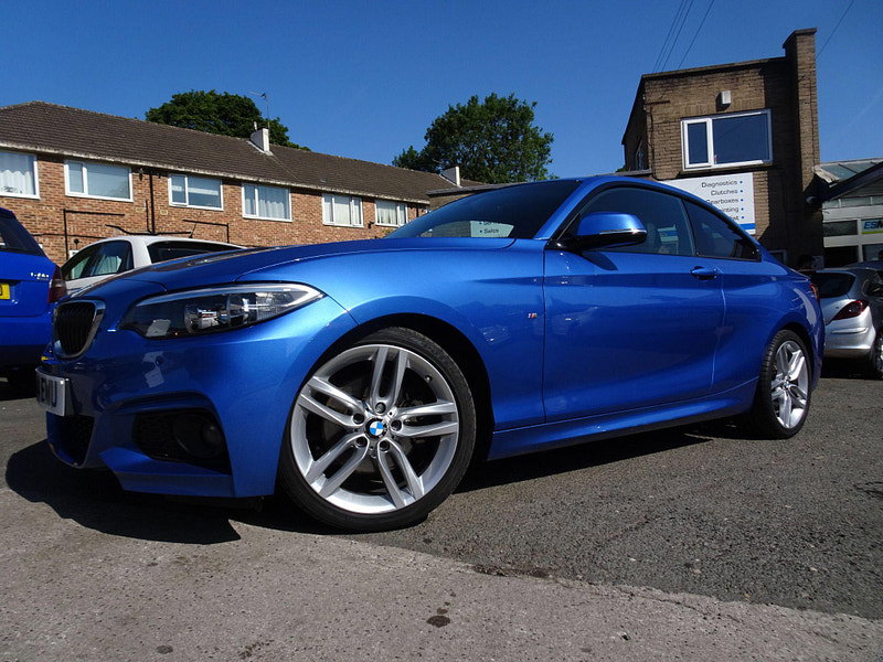 BMW 2 Series 2.0 220i M Sport Euro 6 (s/s) 2dr 2dr Manual 2026