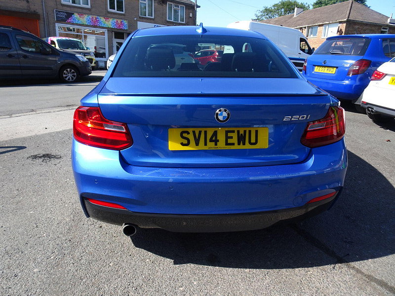 BMW 2 Series 2.0 220i M Sport Euro 6 (s/s) 2dr 2dr Manual 2026