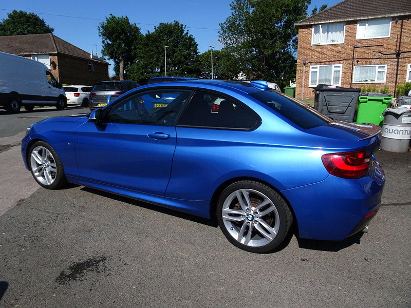 BMW 2 Series 2.0 220i M Sport Euro 6 (s/s) 2dr 2dr Manual 2026