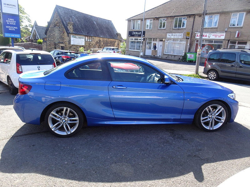 BMW 2 Series 2.0 220i M Sport Euro 6 (s/s) 2dr 2dr Manual 2026