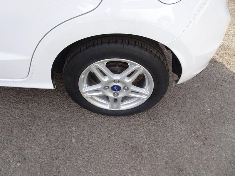 Ford Ka+ 1.2 Ti-VCT Zetec Euro 6 5dr 5dr Manual 2026