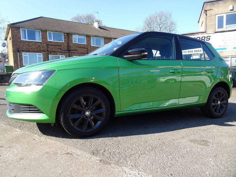 Skoda Fabia 1.0 Colour Edition Euro 6 (s/s) 5dr 5dr Manual 2026