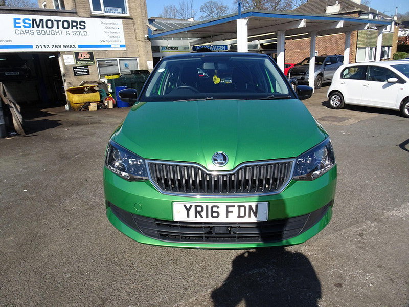 Skoda Fabia 1.0 Colour Edition Euro 6 (s/s) 5dr 5dr Manual 2026