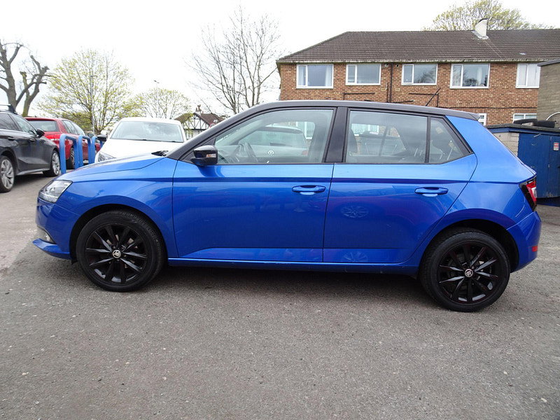 Skoda Fabia 1.0 Colour Edition Euro 6 (s/s) 5dr 5dr Manual 2026