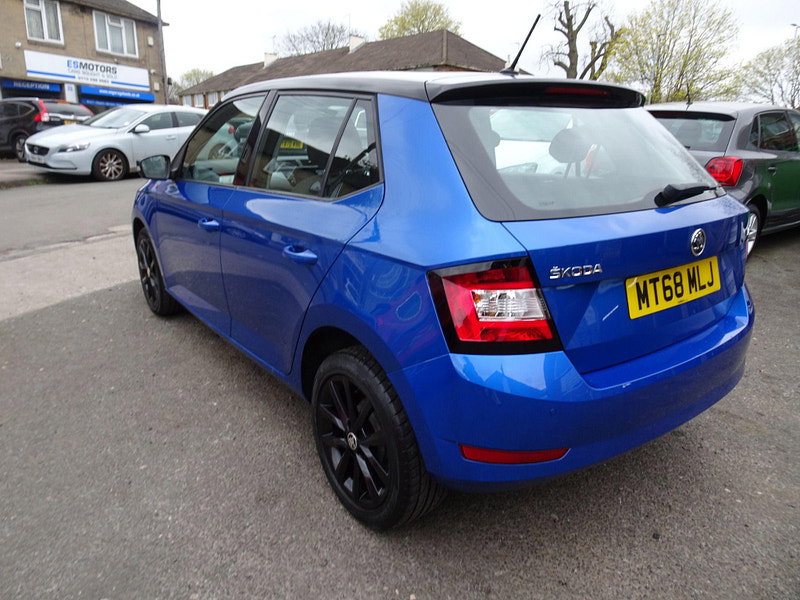Skoda Fabia 1.0 Colour Edition Euro 6 (s/s) 5dr 5dr Manual 2026